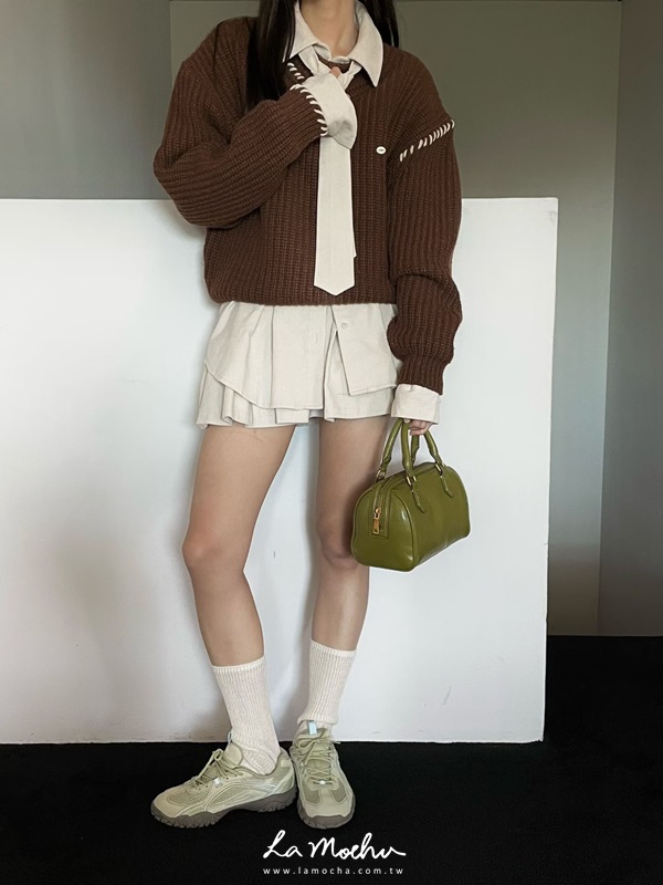 車線V領美麗諾羊毛45%上衣